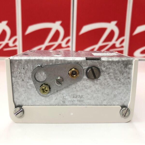 Công tắc áp suất Danfoss KP36 - C/N: 060-110891 - Ảnh 3