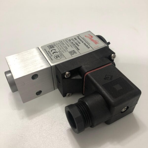 Công tắc áp suất Danfoss MBC 5100, 1-6 bar - C/N: 061B100966 - Ảnh 3